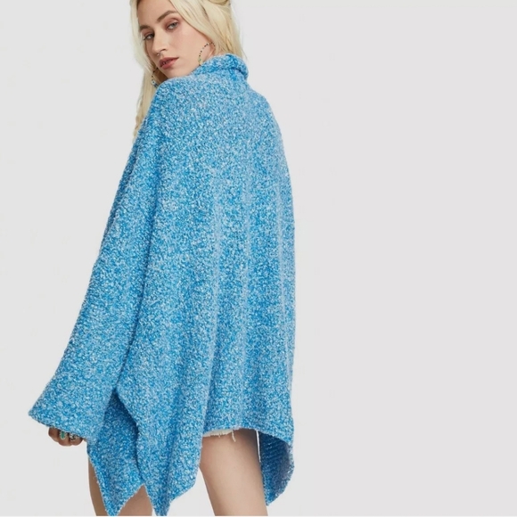 Free People BFF Cardi Boucle Knit Sweater Open Front Big Blue Color Small NWT - Picture 14 of 15